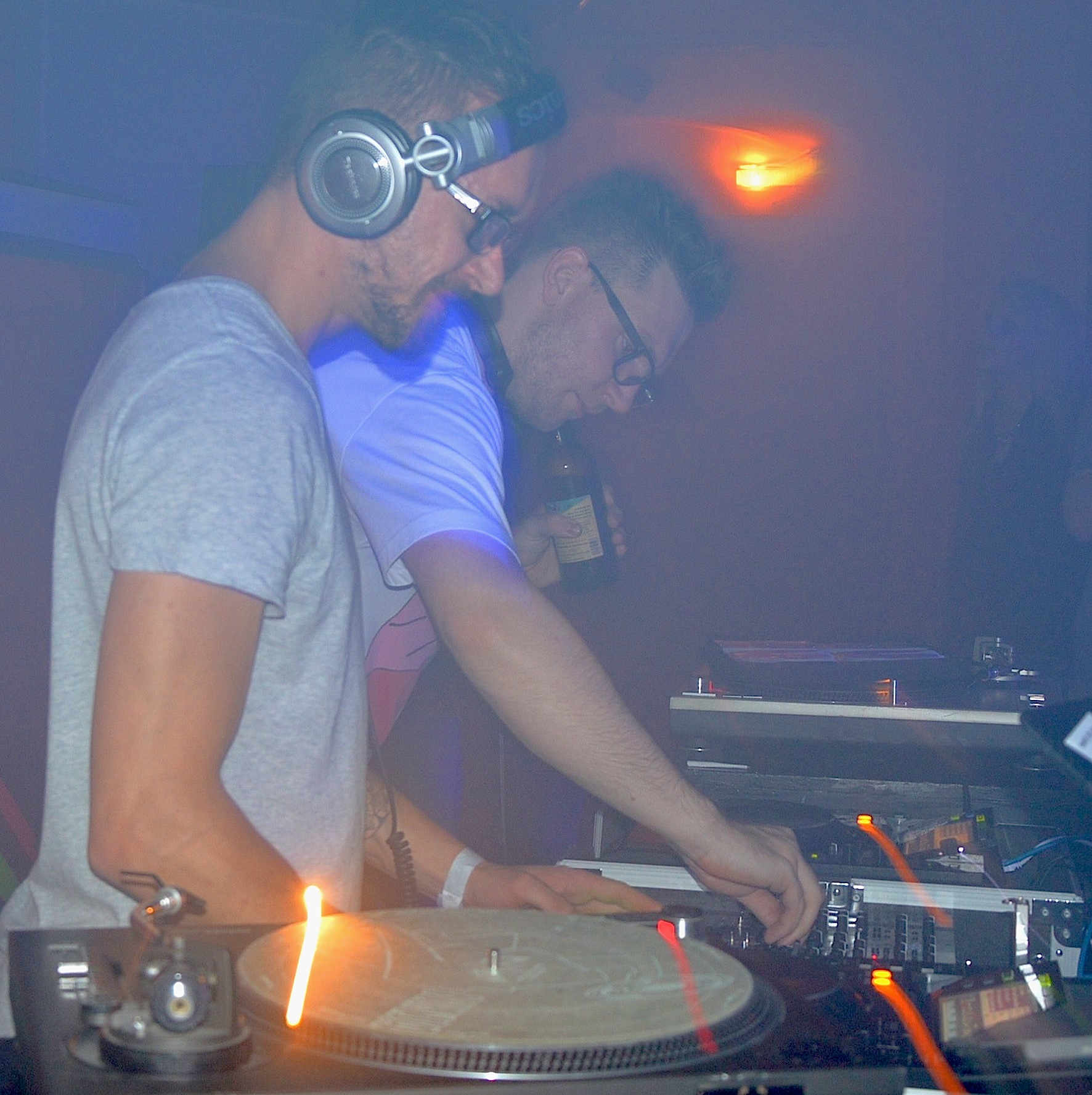 KnackigundBassig0814 9