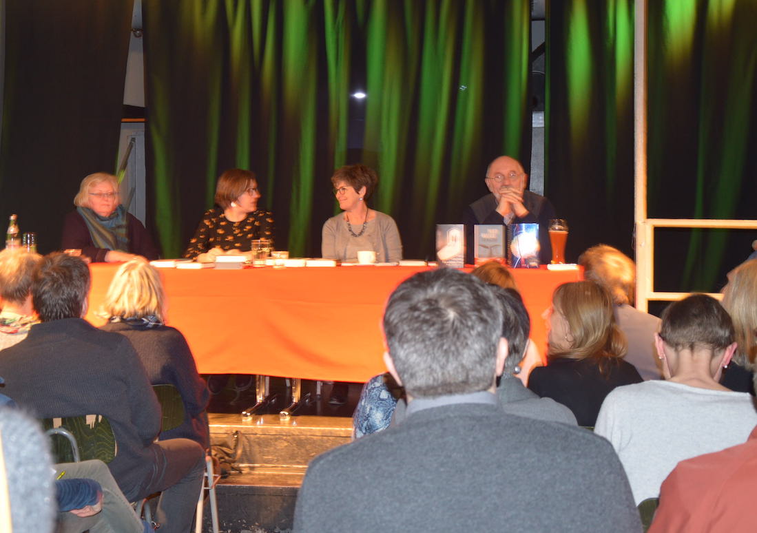 Blaetterrauschen Februar 18